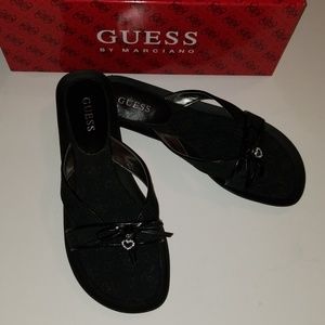 GUESS SIGNATURE SHOES 6 6.5 7 NEW